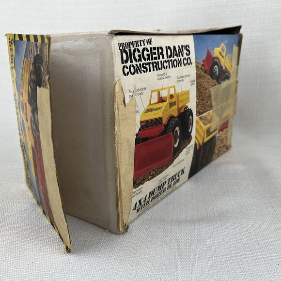 1984 Revell Digger Dan's Construction 4x4 Dump Truck Dozer Blade-  Works!‎ Rare! - Picture 13 of 16